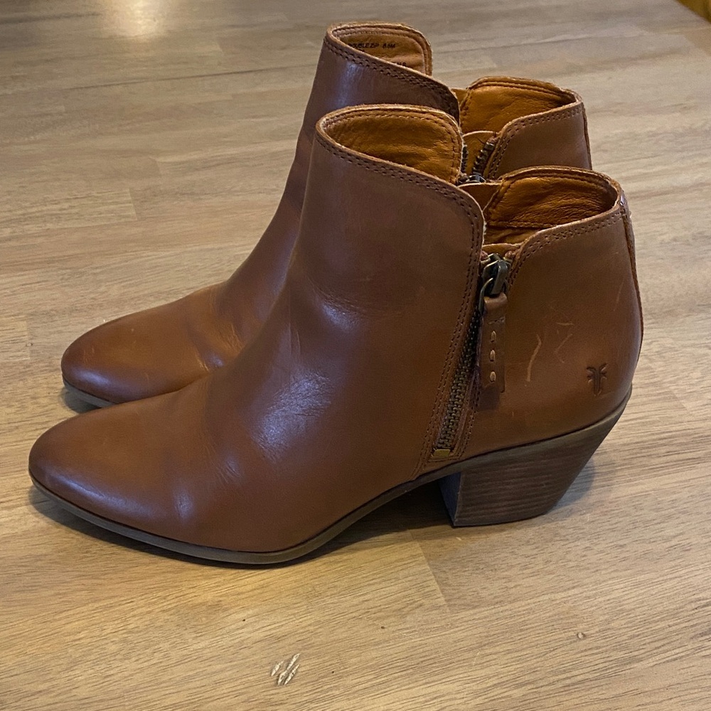 Frye Judith Double Zip 8.5 Women's Brown Leather Ankle Boots FR40838-WHEA